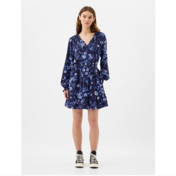 GAP Smocked Waist Navy Floral Long Sleeve Dress, Womens XL NWT - Picture 1 of 8